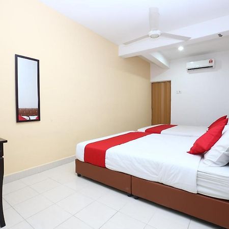 Oyo 89452 Best Eastern Hotel Kota Bharu Exterior photo